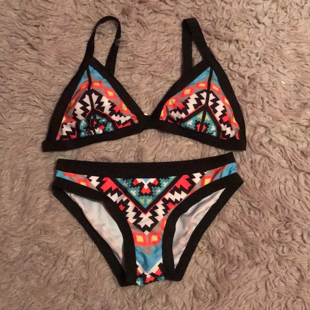 SUPER CUTE SWIM SUIT!!!